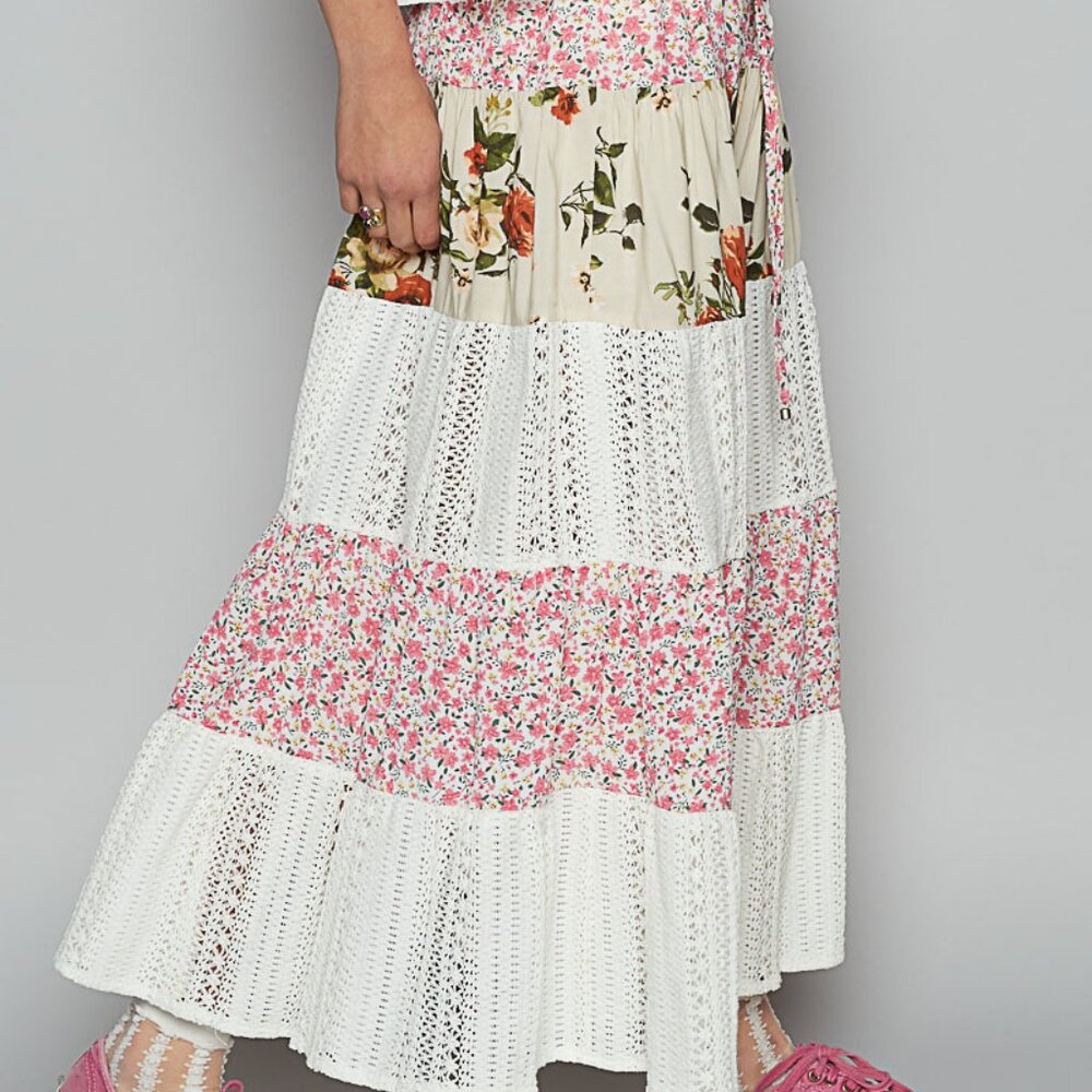 POL Floral Skirt in Ivory Multi - Picture 3 of 6